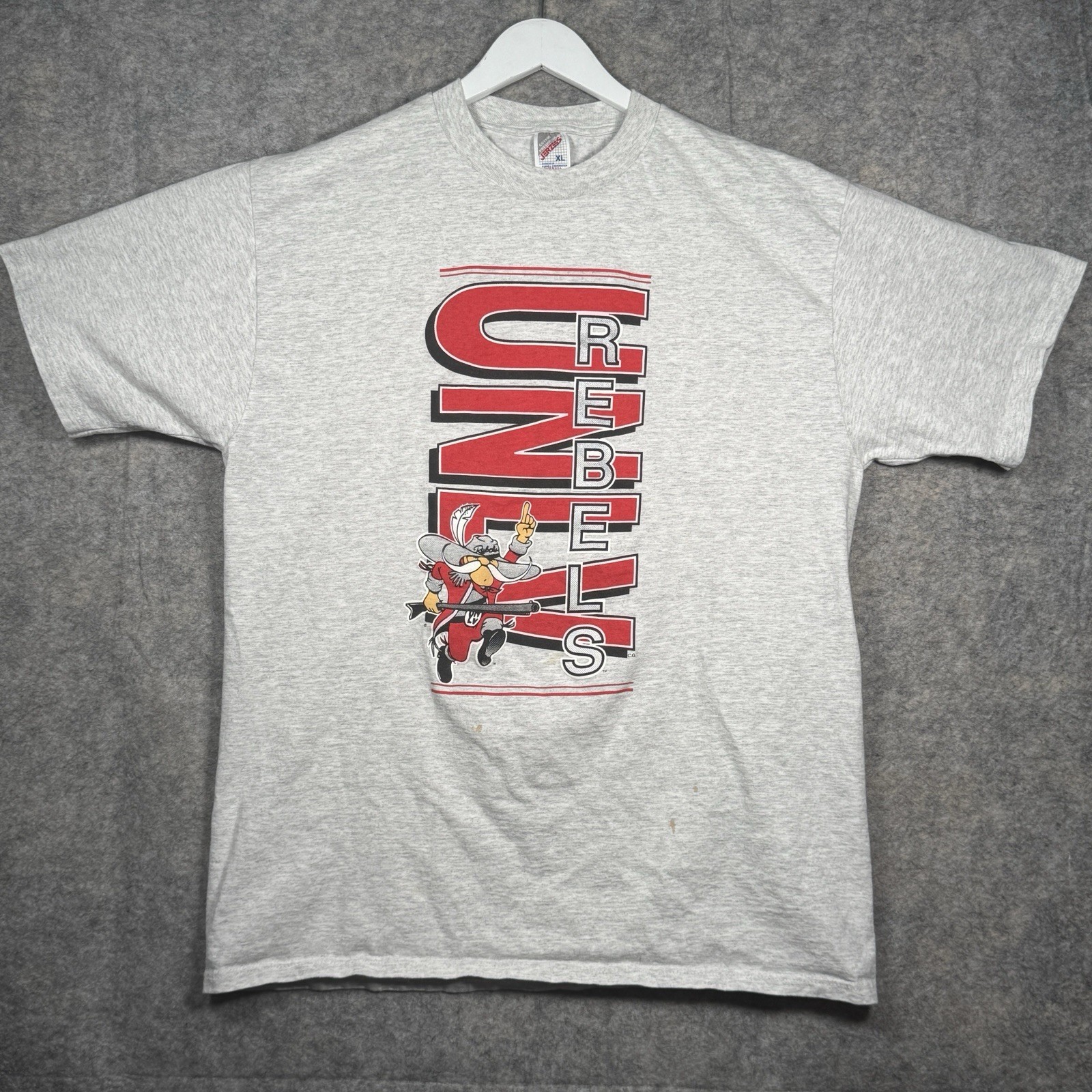 Vintage 90s UNLV Rebels NCAA Graphic T Shirt Mens Size XL 22×31 Made In USA