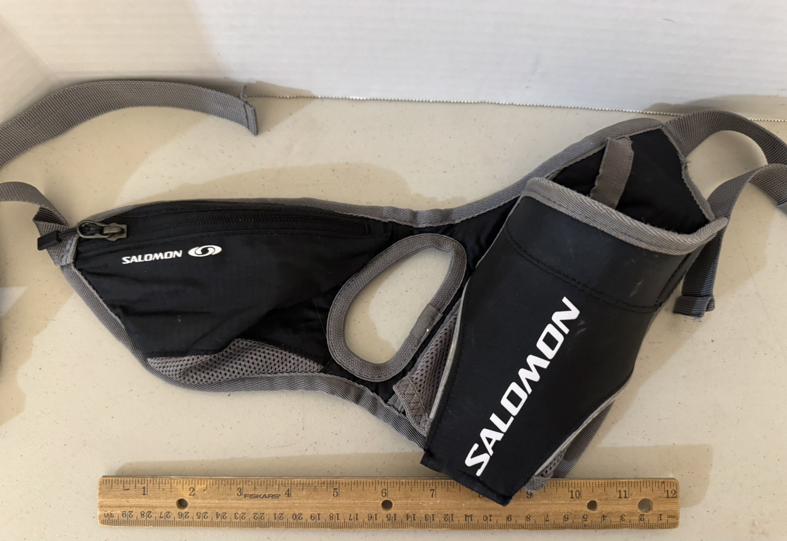 Salomon Running Fanny Pack Water Bottle Holder Run Hike Cycle Active Hip Bag
