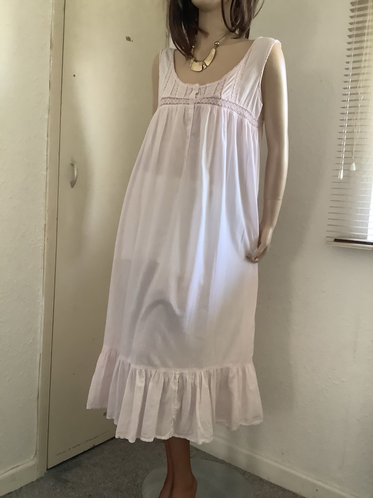 Beautiful Original Antique Cotton & Lace Long Length Nightdress Nightgown L