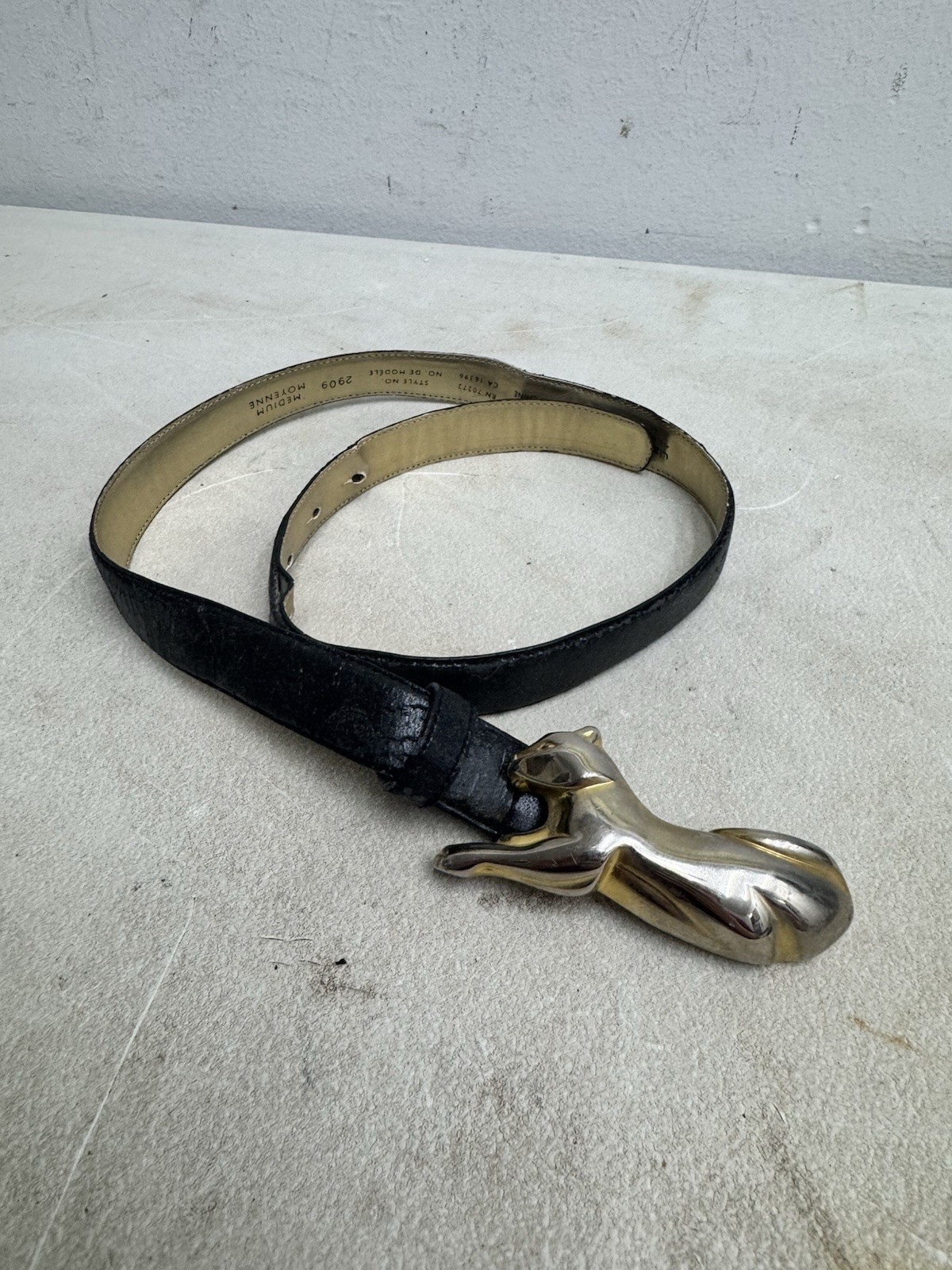 DELUXE DESIGN Signed L.C.I for LIZ CLAIBORNE GOLD TONE PANTHER BELT BUCKLE 34”