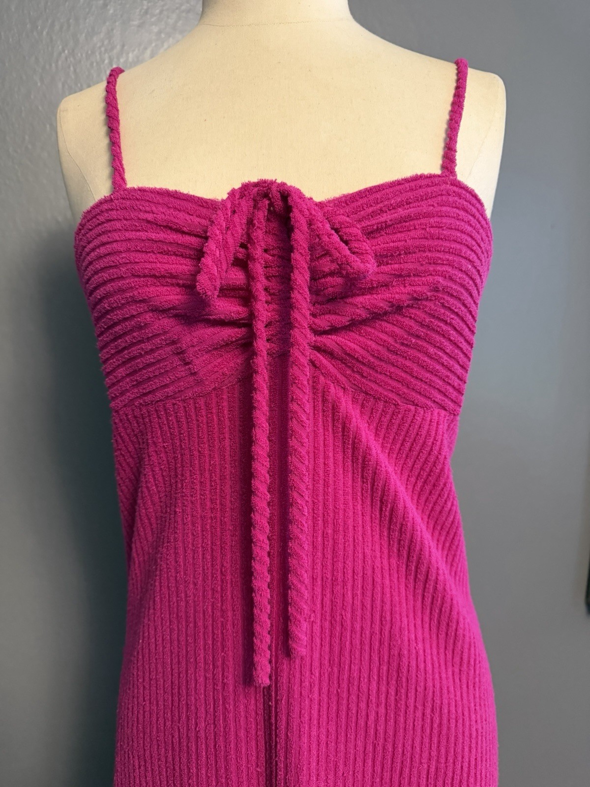 Vintage 1970s Magenta Fuschia MaxiDress Dacron Polyester Spaghetti Straps, Small