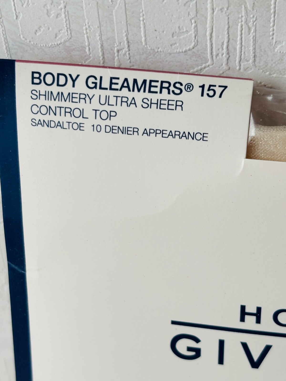 NOS VTG GIVENCHY BODY GLEAMER LA CREME CREAM SHIMMERY ULTRA SHEER PANTYHOSE*E