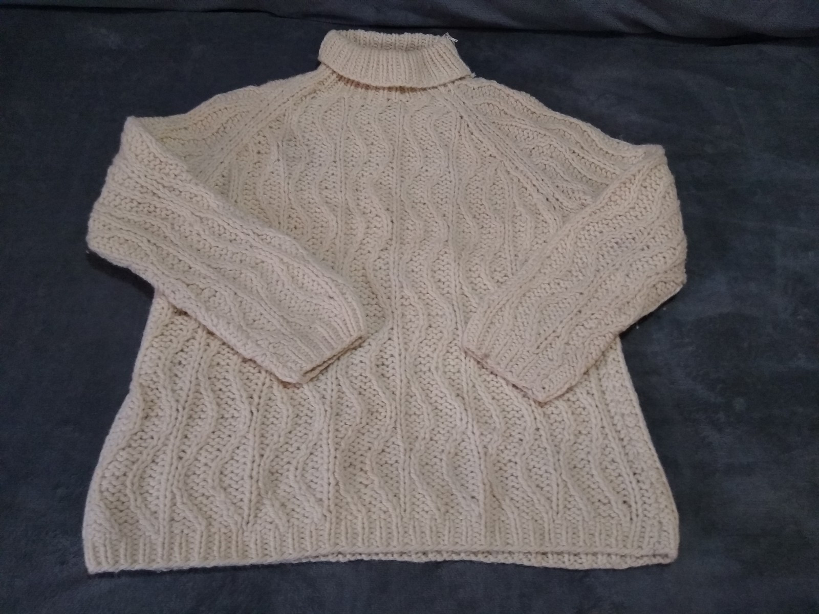 Vtg 100% Wool Sweater Handmade In Italy For Swanson’s On The Plaza Women’s Small