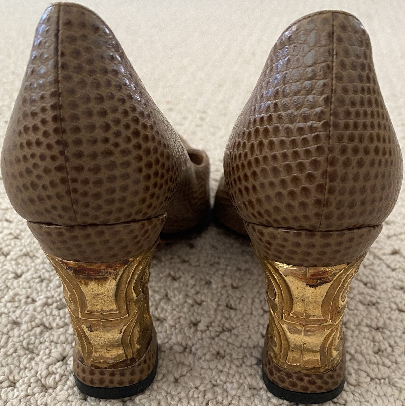 Vintage Rinaldi Italian Leather Vero Cuoio Sole Gold Sculptural Block Heel