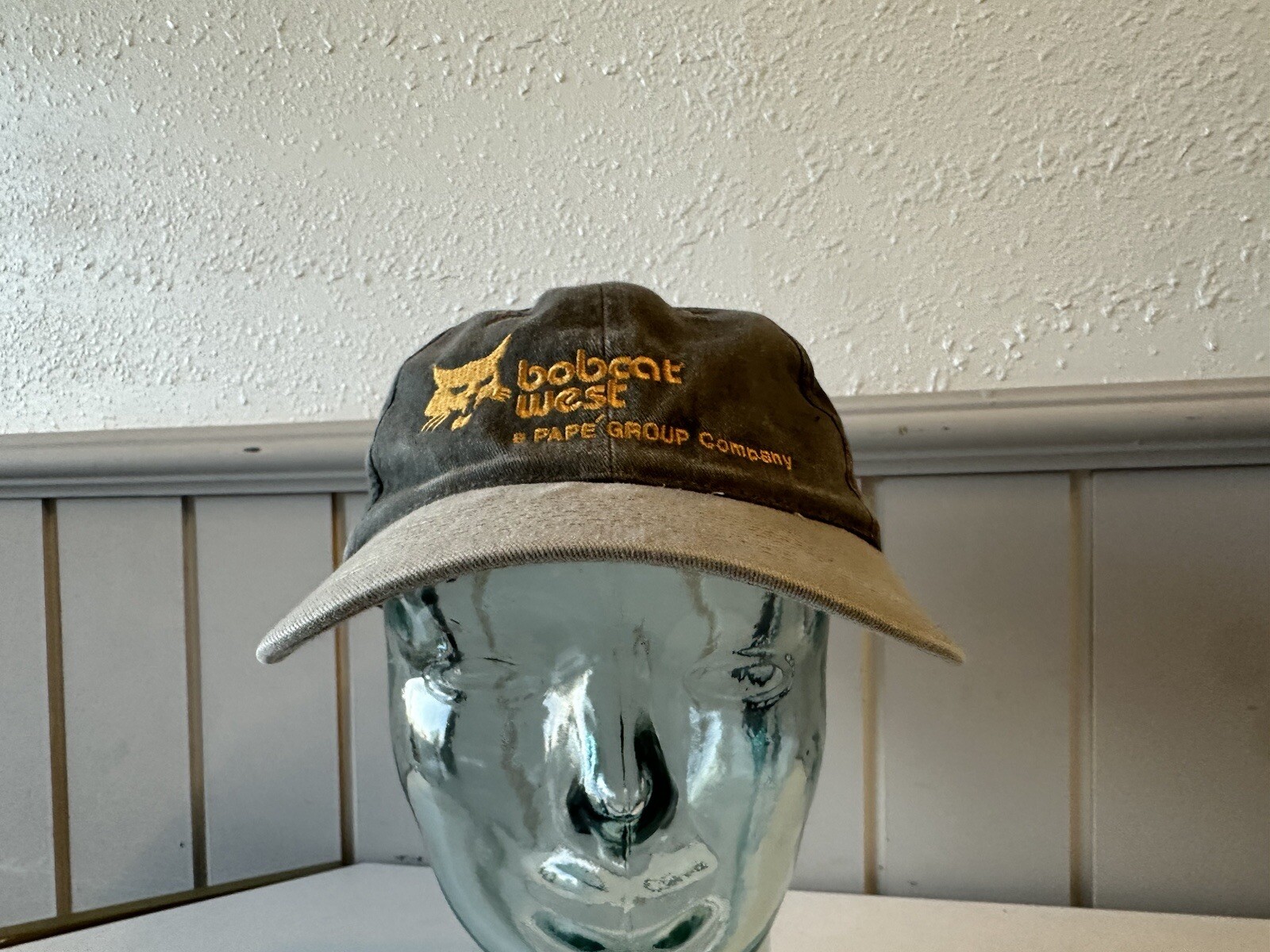Vintage 1990s Coast Point Bobcat West Papé Group Company Gray Strapback Cap