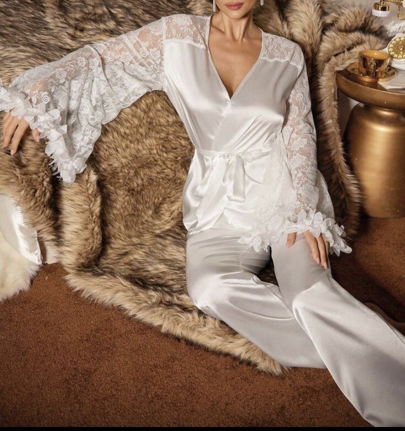 NEW Glossy Satin Lace 2pc Pajama Set XL Wide Bell Sleeves Lingerie Lounge Sleep