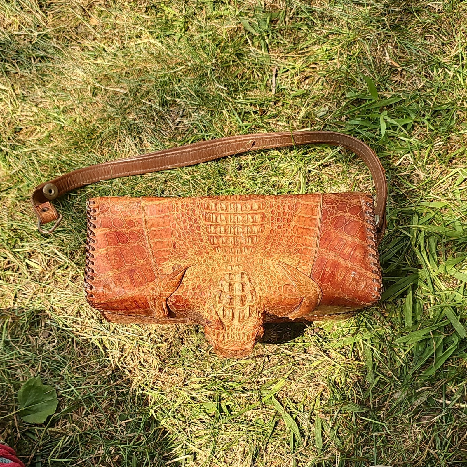 Vintage Genuine 1940s – 60s Alligator Bag Clutch Purse