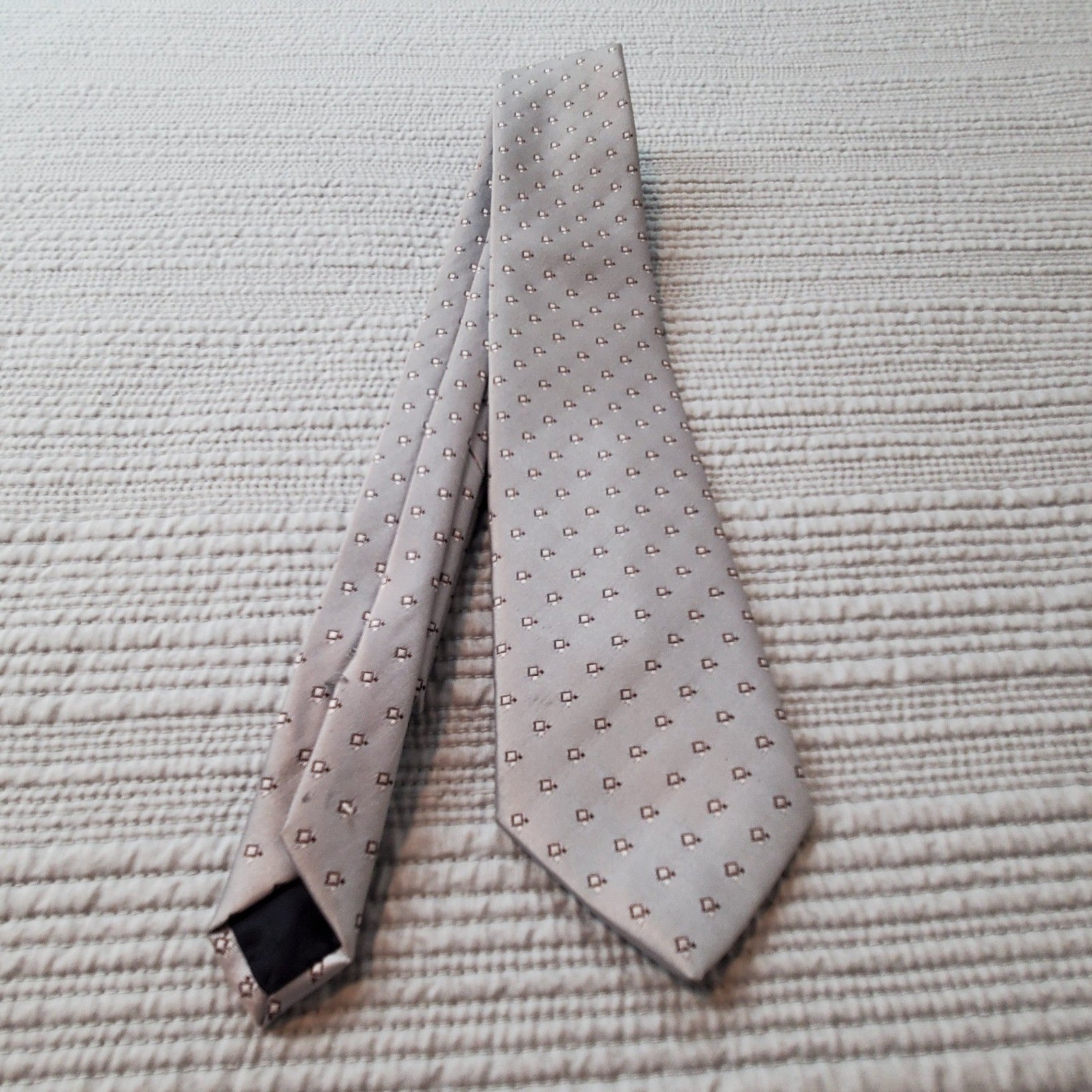 Vintage Sears Perma-Prest Fashion Collection Grey Geometric Pattern Necktie
