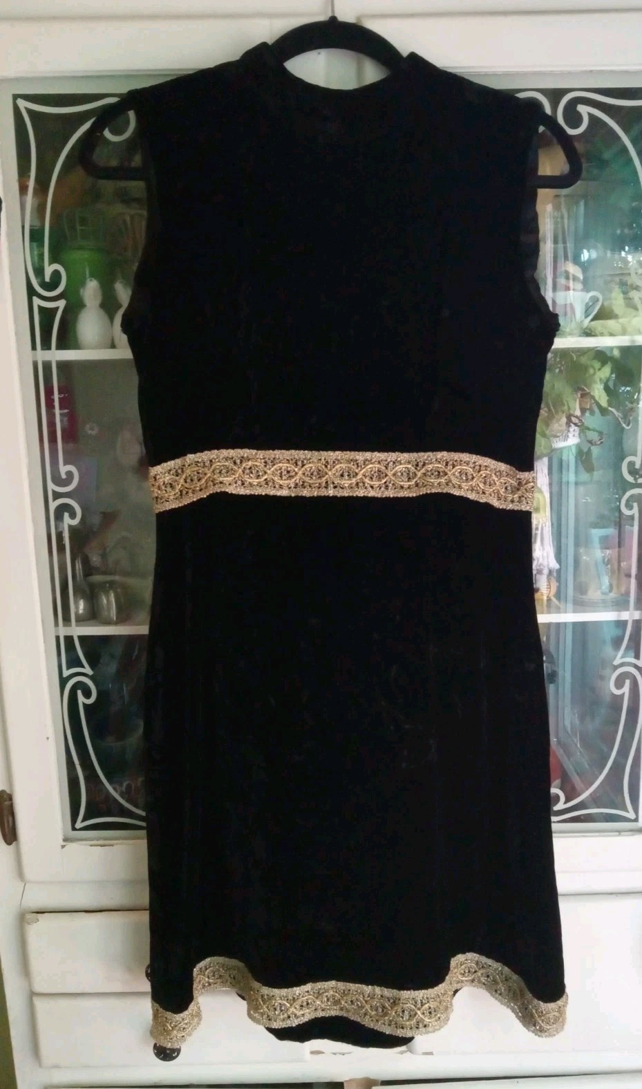 Vintage 1960s A-Line Sleeveless Crushed Black Velvet Dress Gold Trim Size Medium