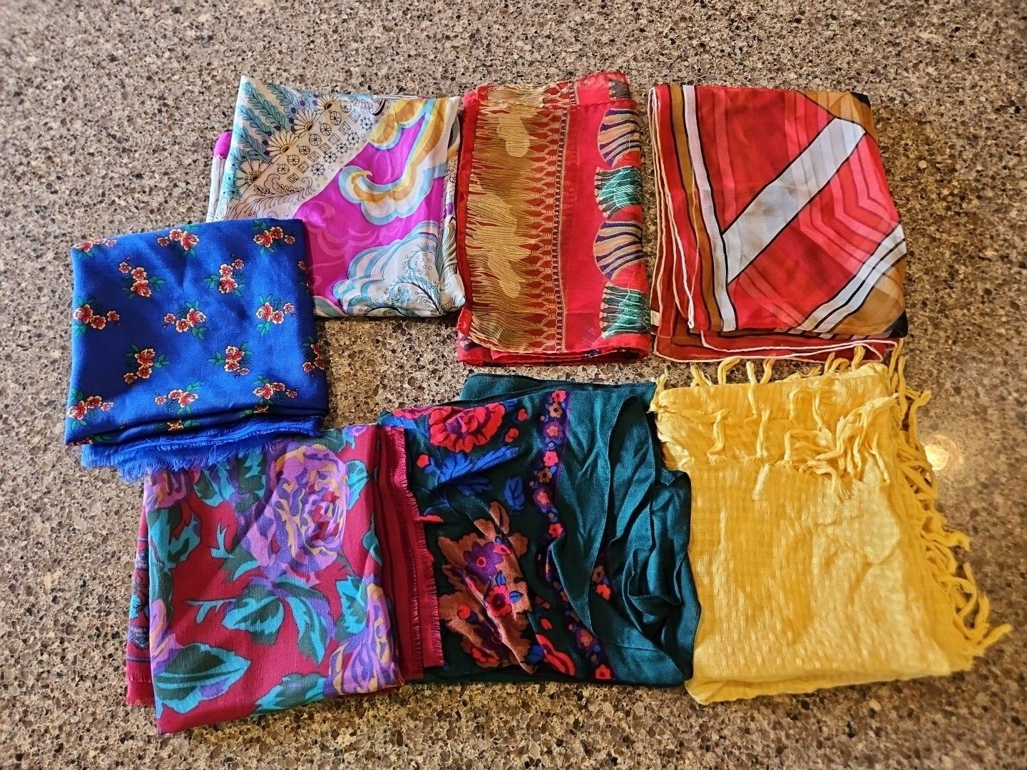 Women’s Scarves Various Sizes/Prints/materials Lot of 7 liz Clairborne Vintage