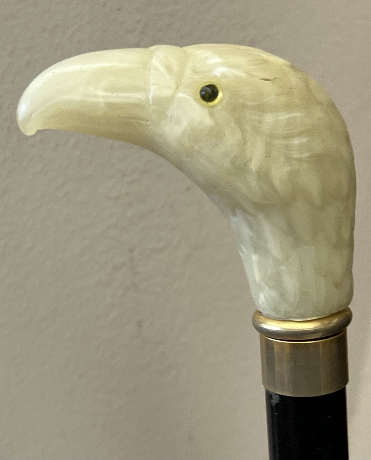 JADE & WOOD HAND-CARVED BIRD HEAD WALKING STICK GORGEOUS DETAILS H=35″