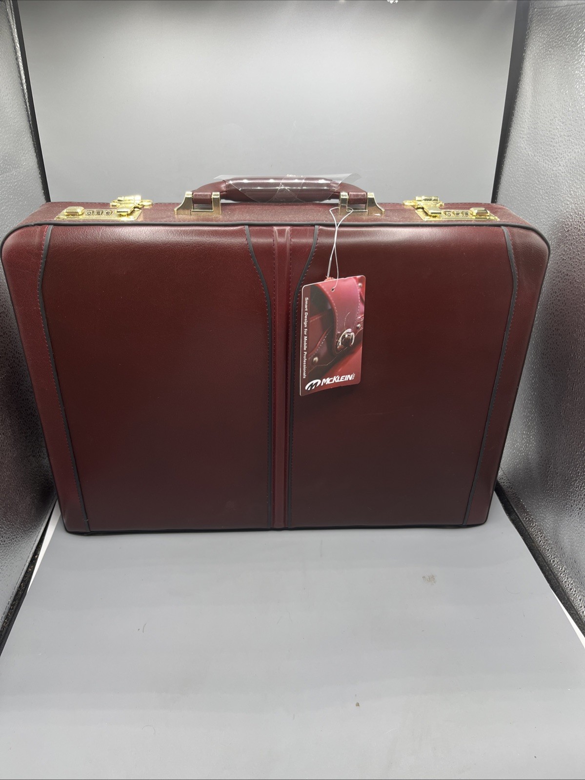 NWT McKlein USA Daley RED Leather Attache Briefcase-NEW!!!