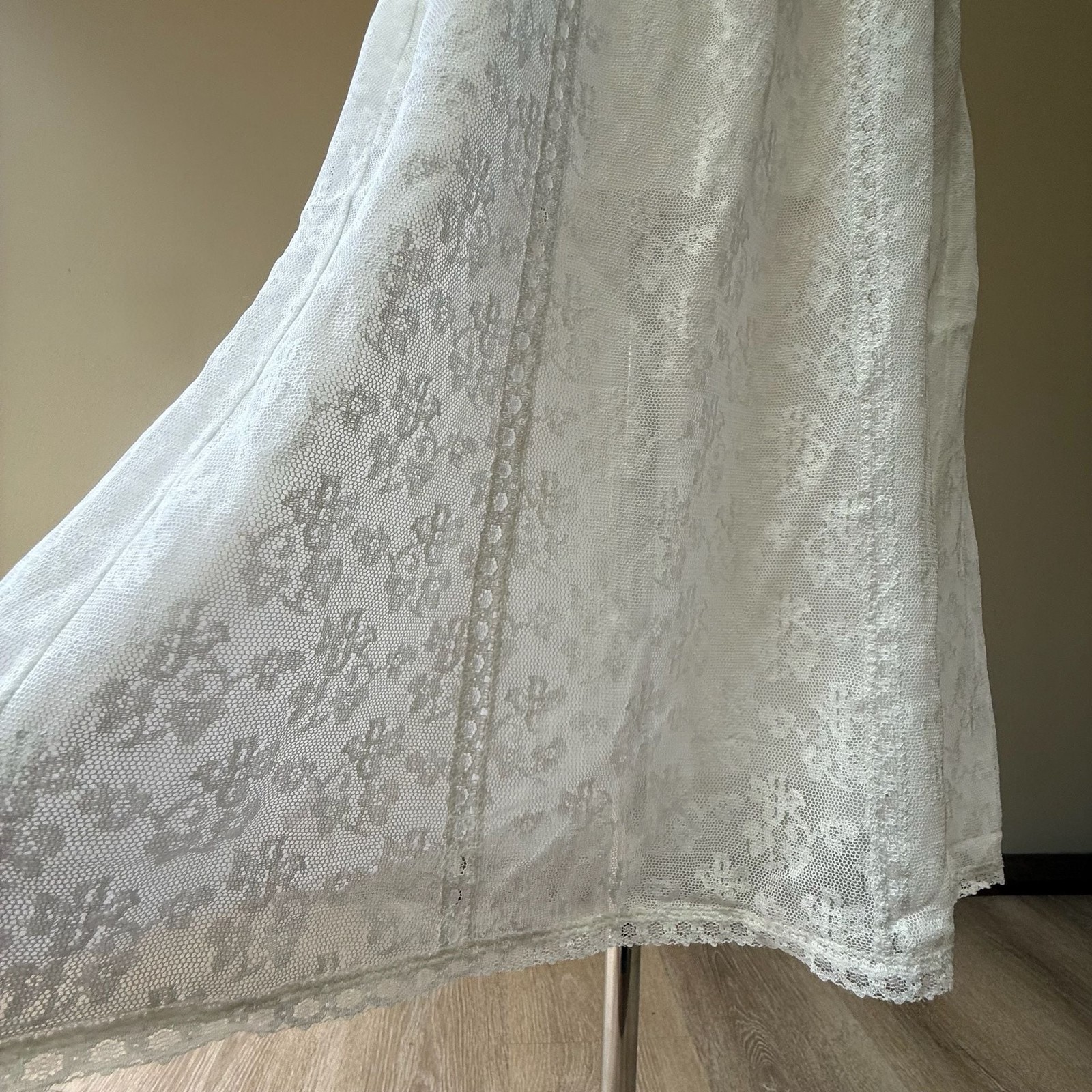 Vintage Perlon White Floral Lace Camisole Slip Dress