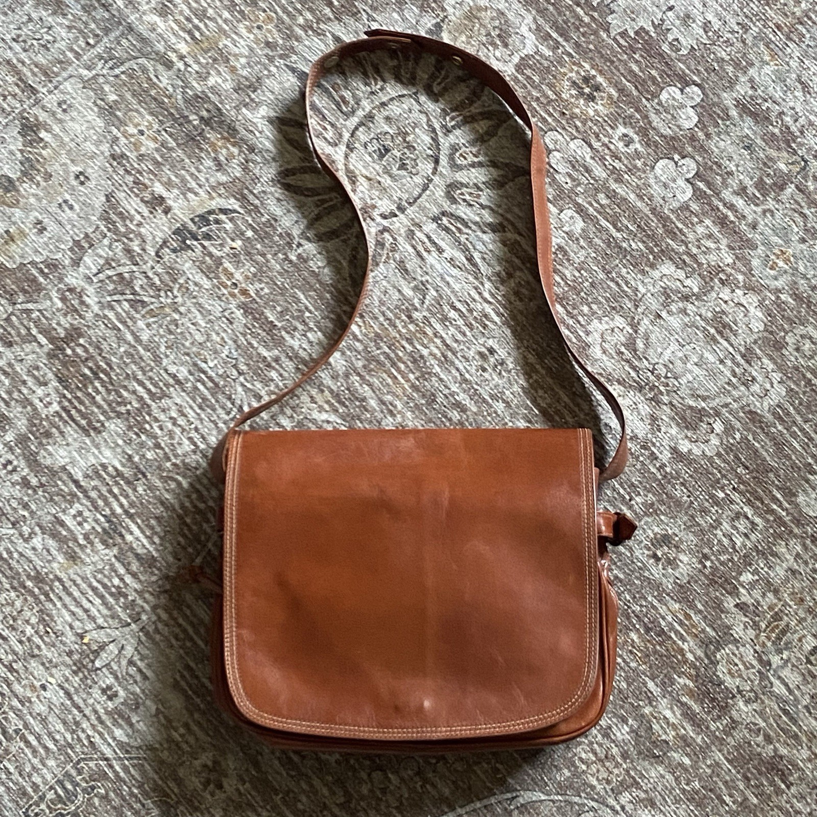 Vintage Leather Crossbody Messenger Bag Brown Minimalist Saddle Bag Rustic Boho