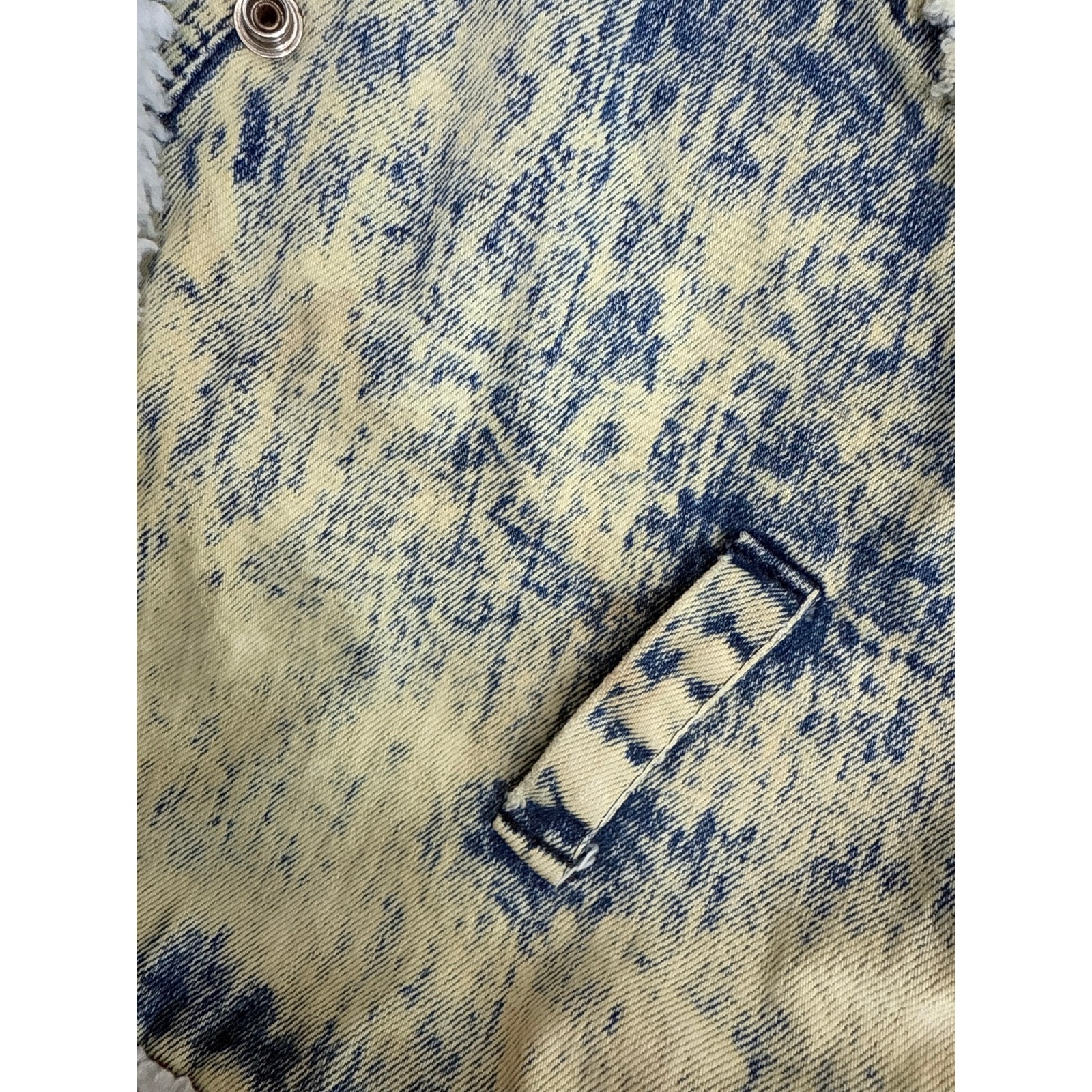 Vintage 80s Oversized Bebe Furrrina Acid Washed Jean Jacket Women’s Size Small