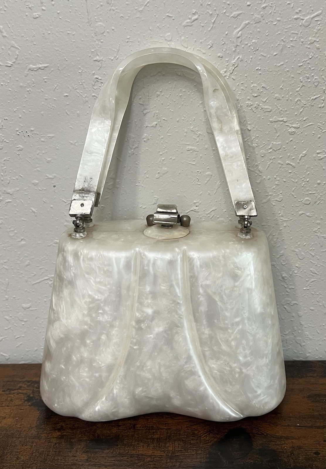 1950s Llewellyn Lewsid (?) Lucite Pearl Purse Hard Handbag