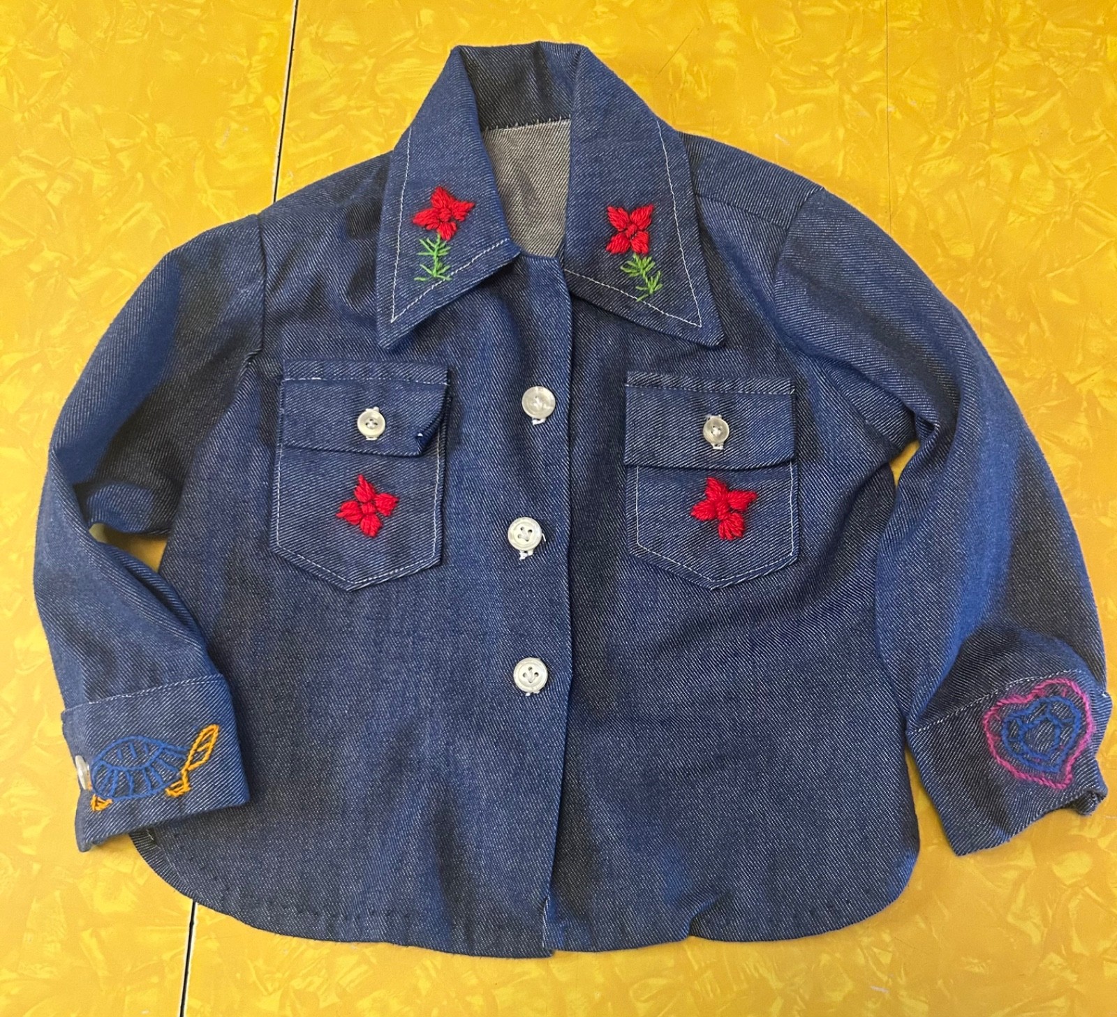 VTG 70s Handmade Embroidered Long Sleeve Kids Shirt Size 6 Ducks Turtle Kitsch