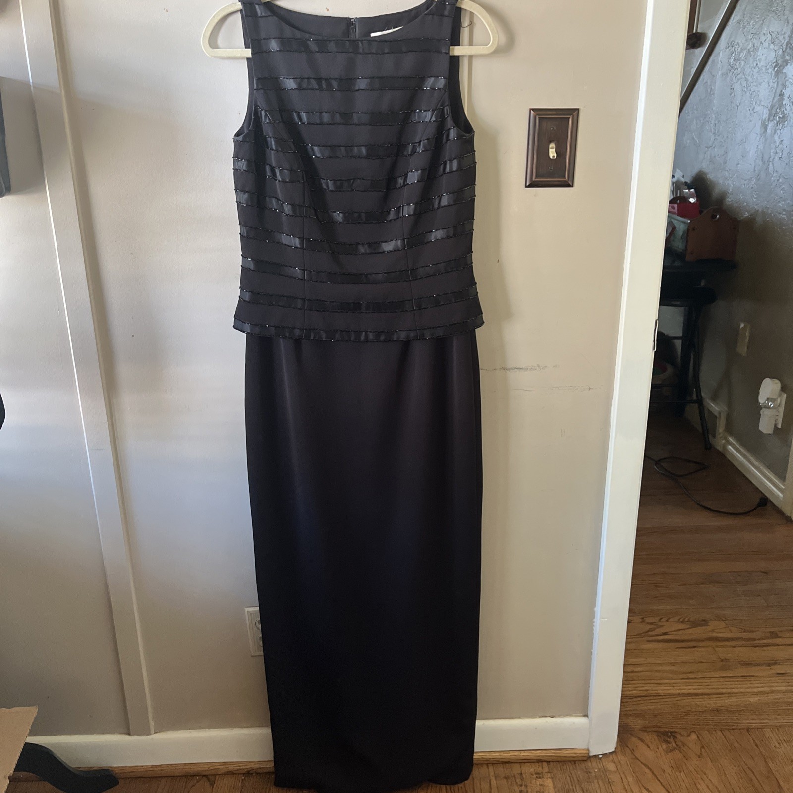 Marie St Claire Vintage Dress Size 6 Beaded Formal Form Fitting Gown Maxi