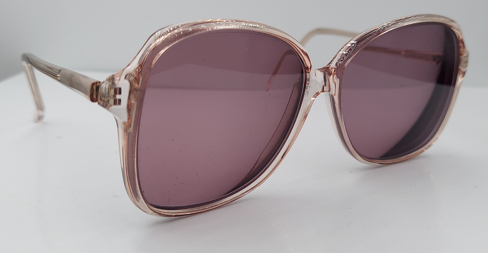 Vintage Metro Michelle Pink Translucent Oval Sunglasses Hong Kong FRAMES ONLY