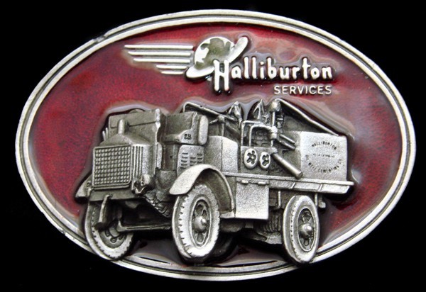 QG02168 *NOS* VINTAGE 1982 ***HALLIBURTON*** 1916 FWD PUMP TRUCK PEWTER BUCKLE