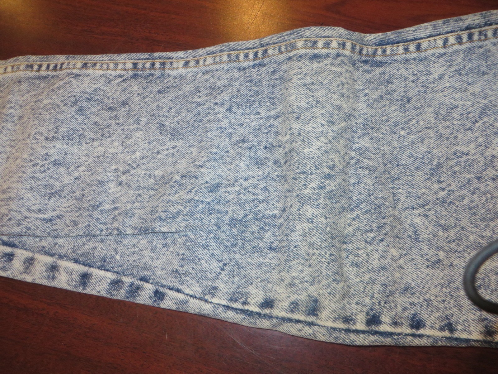 VINTAGE APPAREL DENIM JEANS LEVIS 505 SIZE 31-30