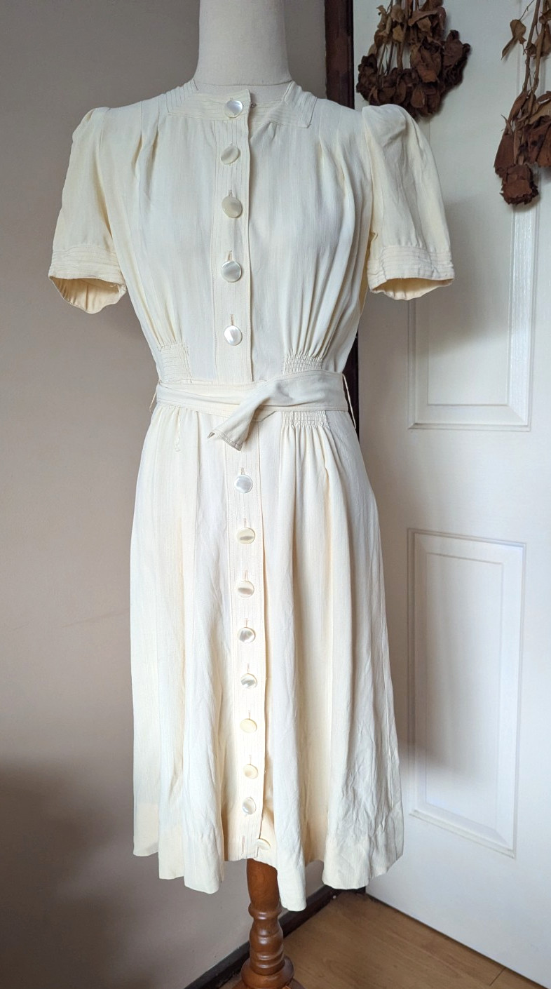 Vintage 1940s Cream Rayon Day Shirt Dress Belted 1930s