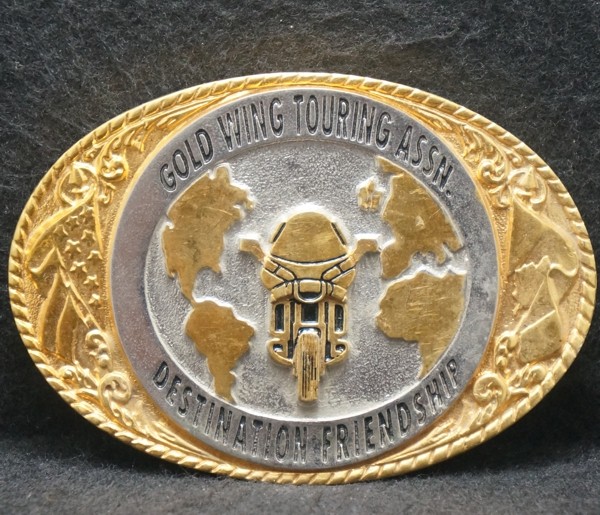 XF07149 VINTAGE 1992 GOLD WING TOURING ASSN. DESTINATION FRIENDSHIP BELT BUCKLE