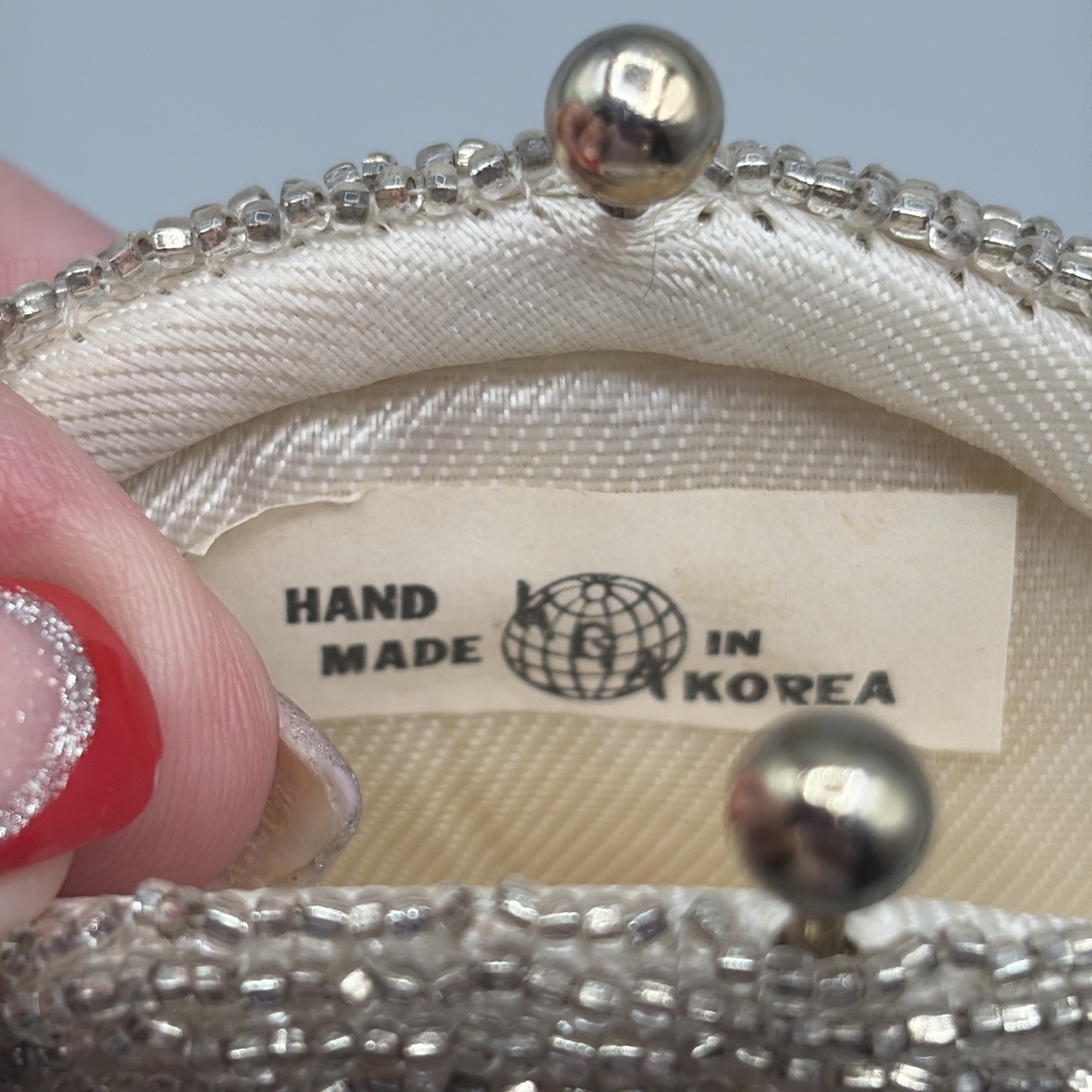 Vintage Glass Seed Bead Silver With Pink Flower Coin Change Purse Kiss Lock