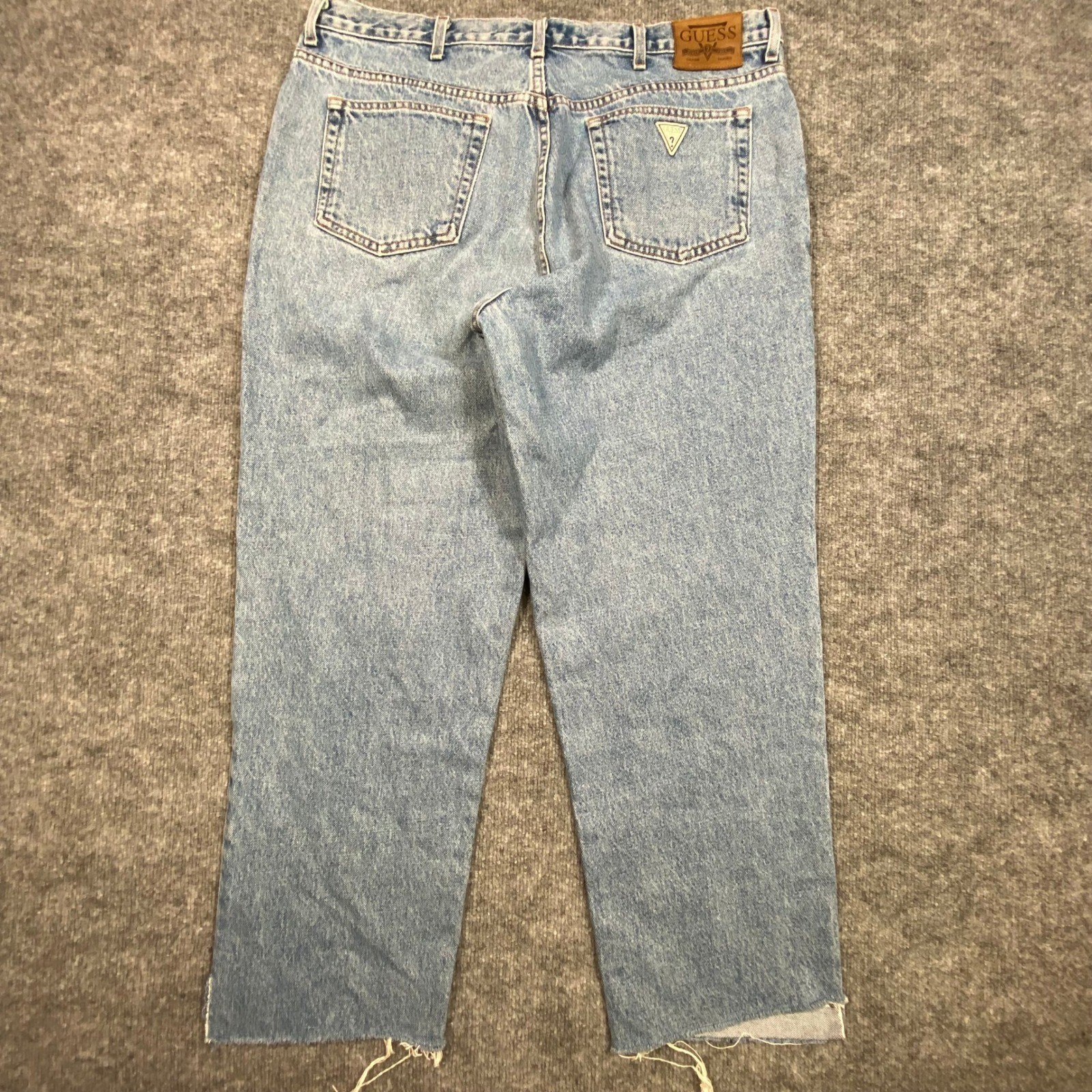 Vintage Guess Jeans 001 Straight Leg Light Wash Denim Raw Hem Mens 37×27.5 90s