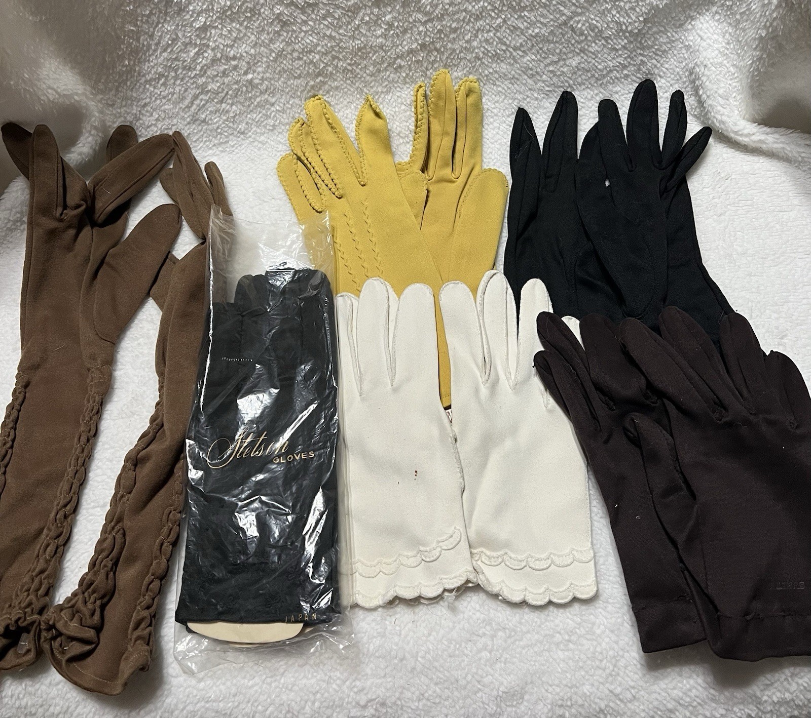 Vintage Women’s Gloves- Lot Of 6, Leather Assorted Colors, Smaller Hands