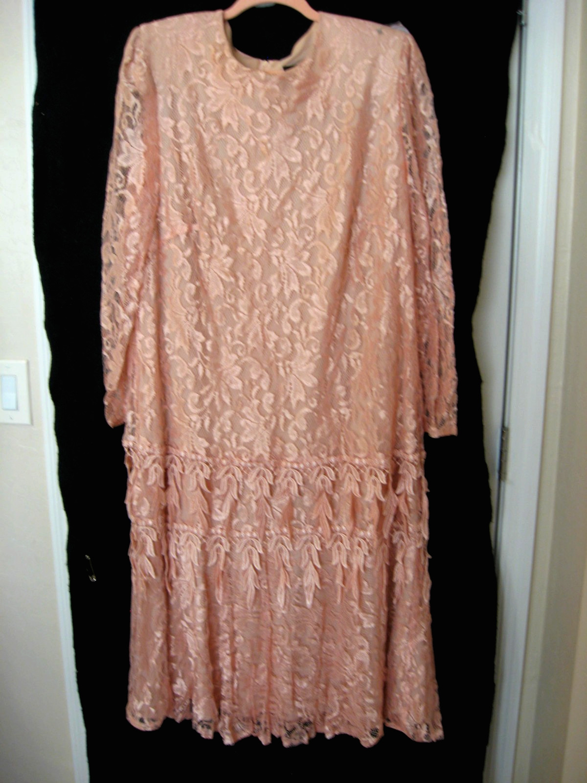 Vintage 60 s Peach Lace Dress – Size 20-1/2 – David Rose