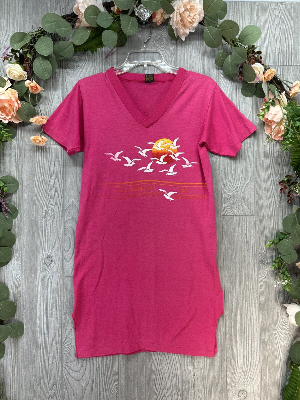 T-Shirt Vintage Jerzees by Russell Port Jefferson N.Y. Small 70’s 80’s Women’s