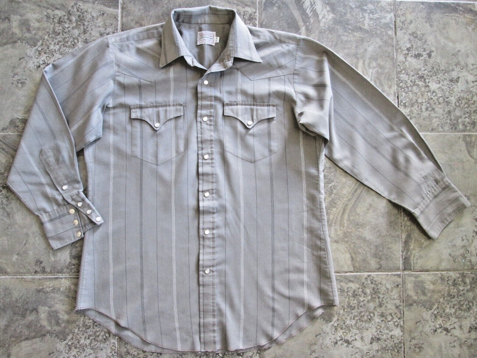 Vintage H Bar C Ranchwear Men’s Shirt 16 33 Large Gray Pearl Snaps Stripe USA