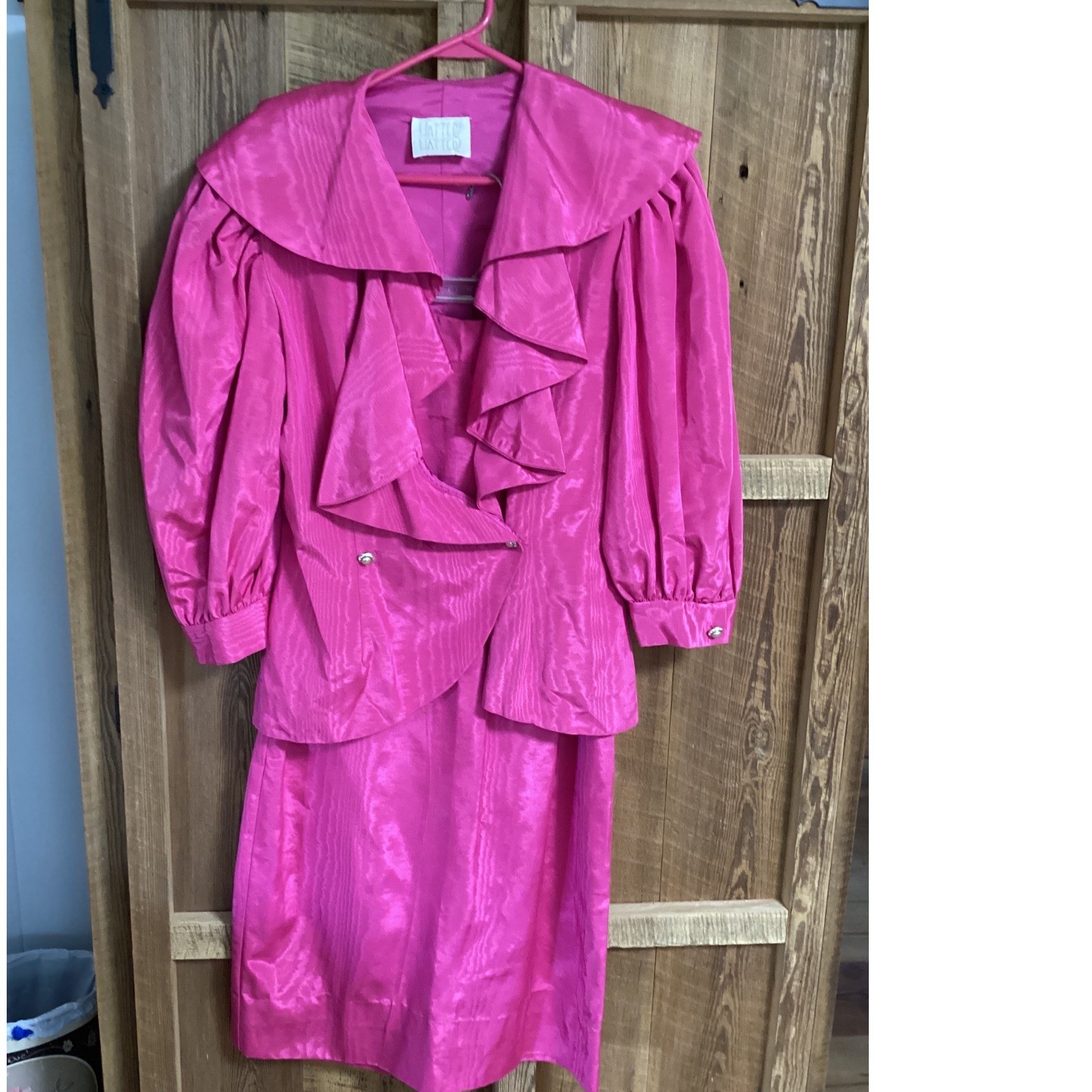 Vintage Matter Matter Hot Pink Moire Skirt Suit Ruffle Collar Puff Sleeve 12