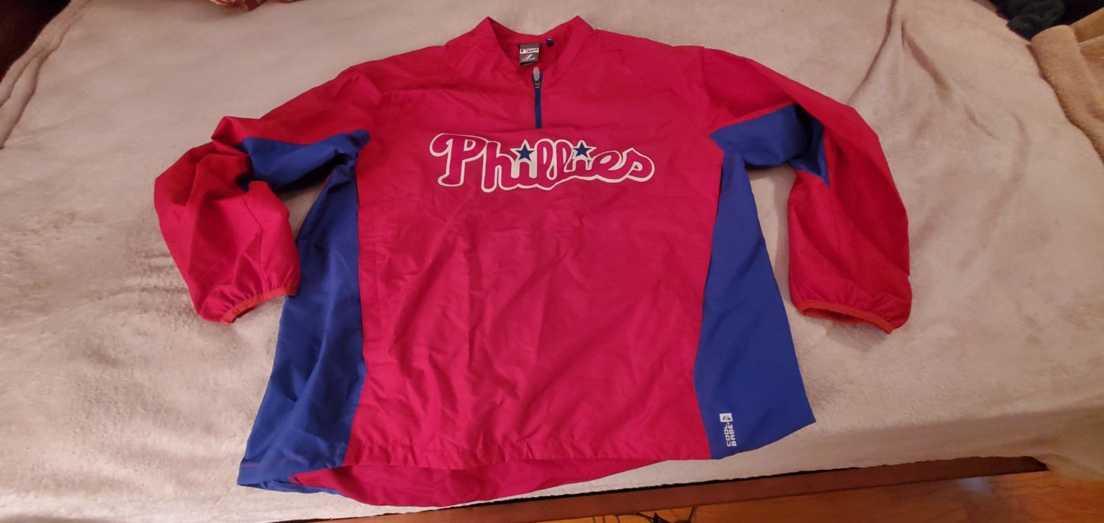 Majestic Philadelphia Phillies Baseball Pull over light Jacket XL NEW !!
