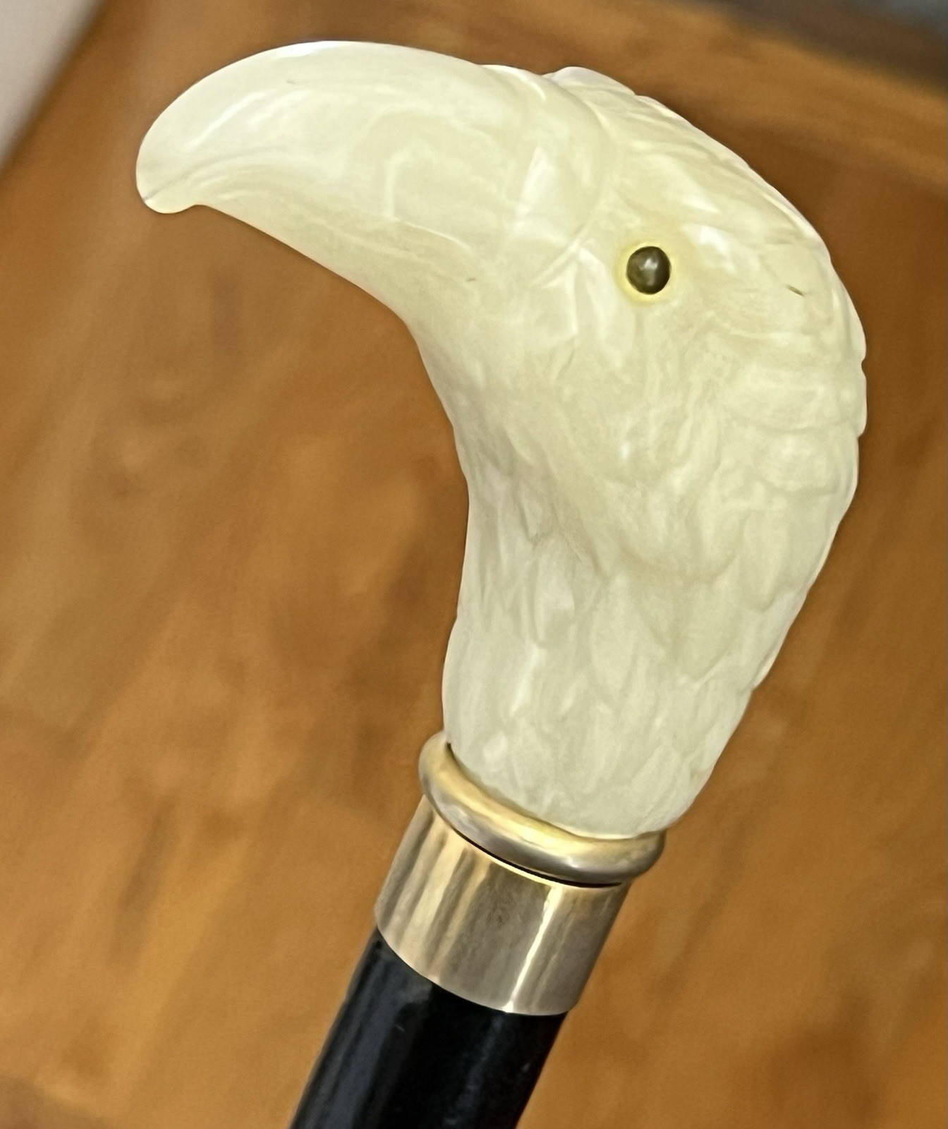 JADE & WOOD HAND-CARVED BIRD HEAD WALKING STICK GORGEOUS DETAILS H=35″