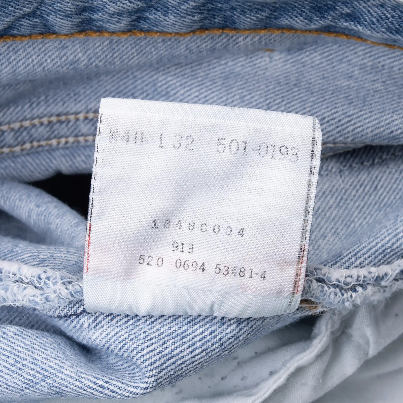 VINTAGE LEVIS 501 INDIGO LIGHT WASH BLUE JEANS 1990S SIZE 38X31 MADE IN USA