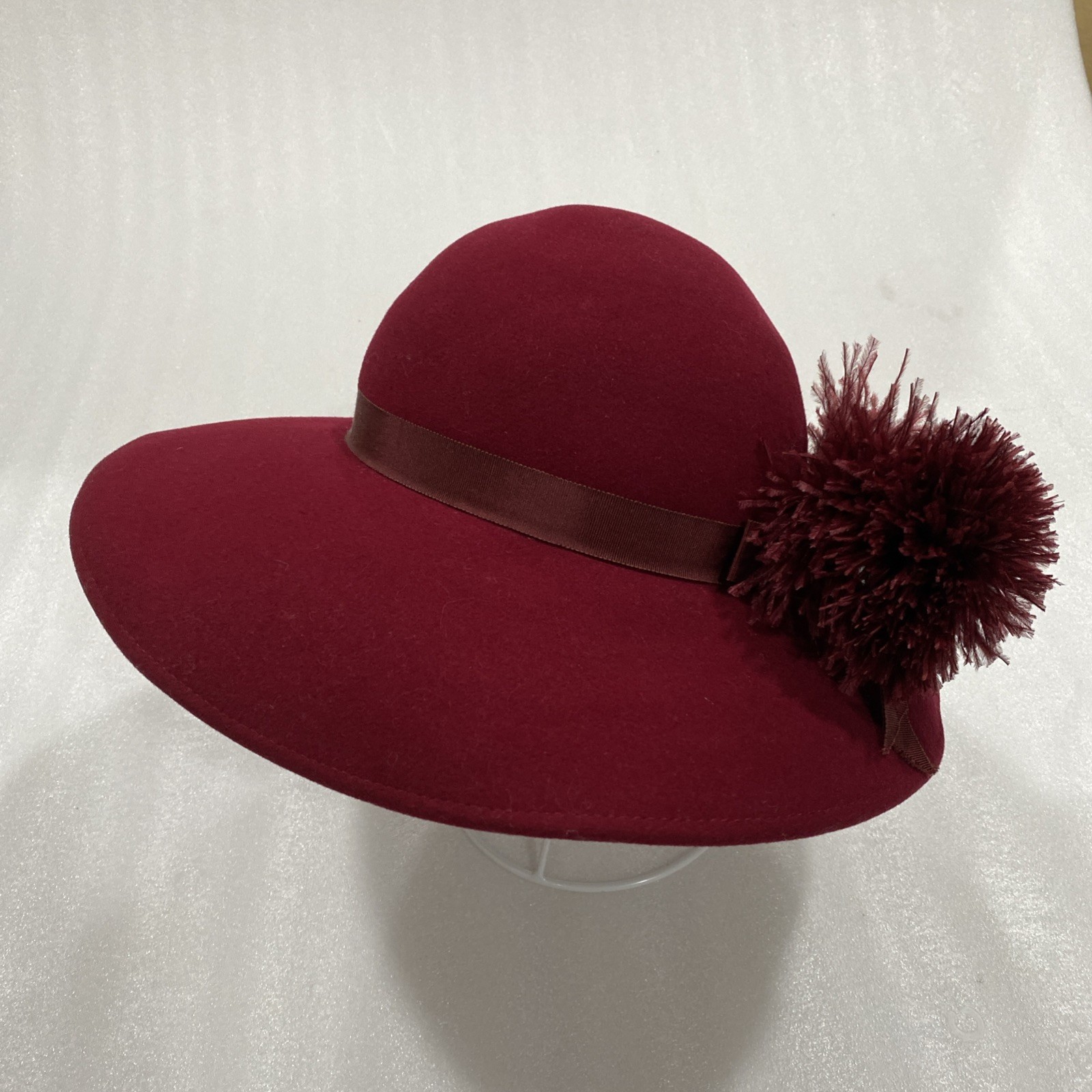 ADOLFO II NY Paris Vintage Excello Women’s Wool Hat Feather Plume Red M Derby