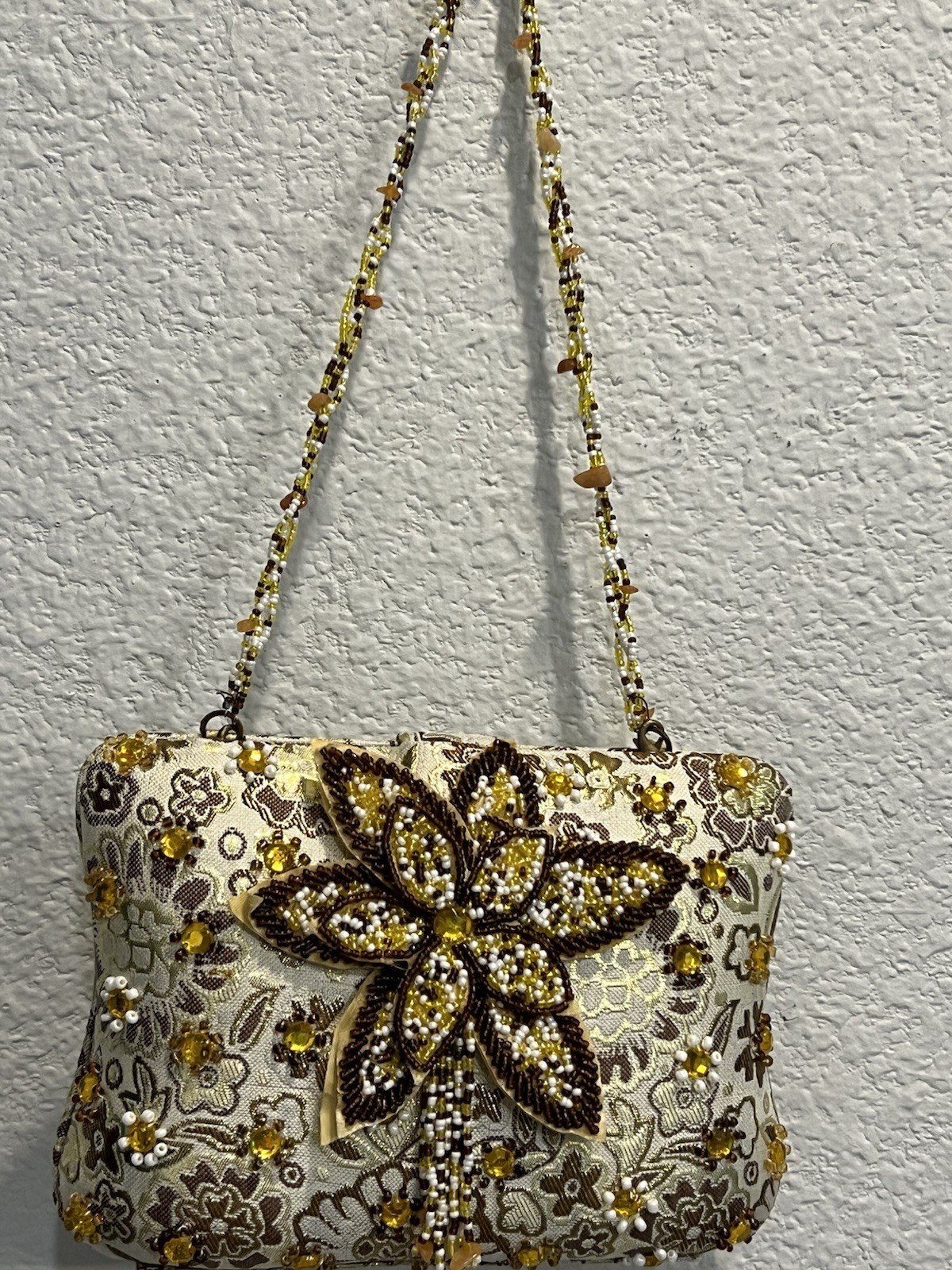 Vintage 3D Floral Beaded Hard Shell Box Bag