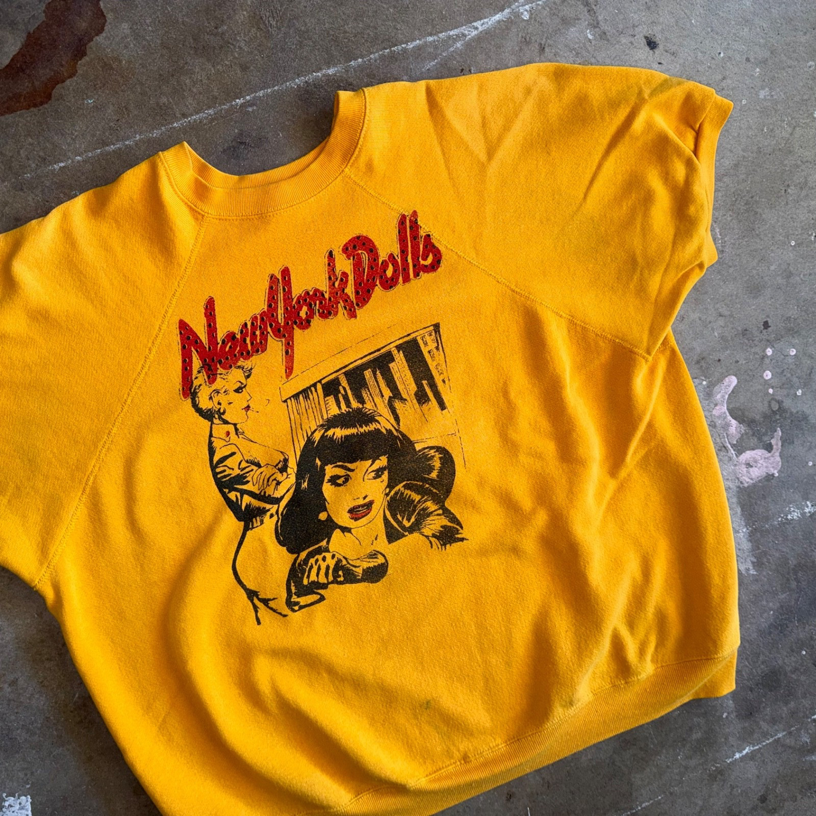 80s VINTAGE RAGLAN SHORT SLEEVE SWEATSHIRT W/ NEW YORK DOLLS GRAPHIC SZ 2XL