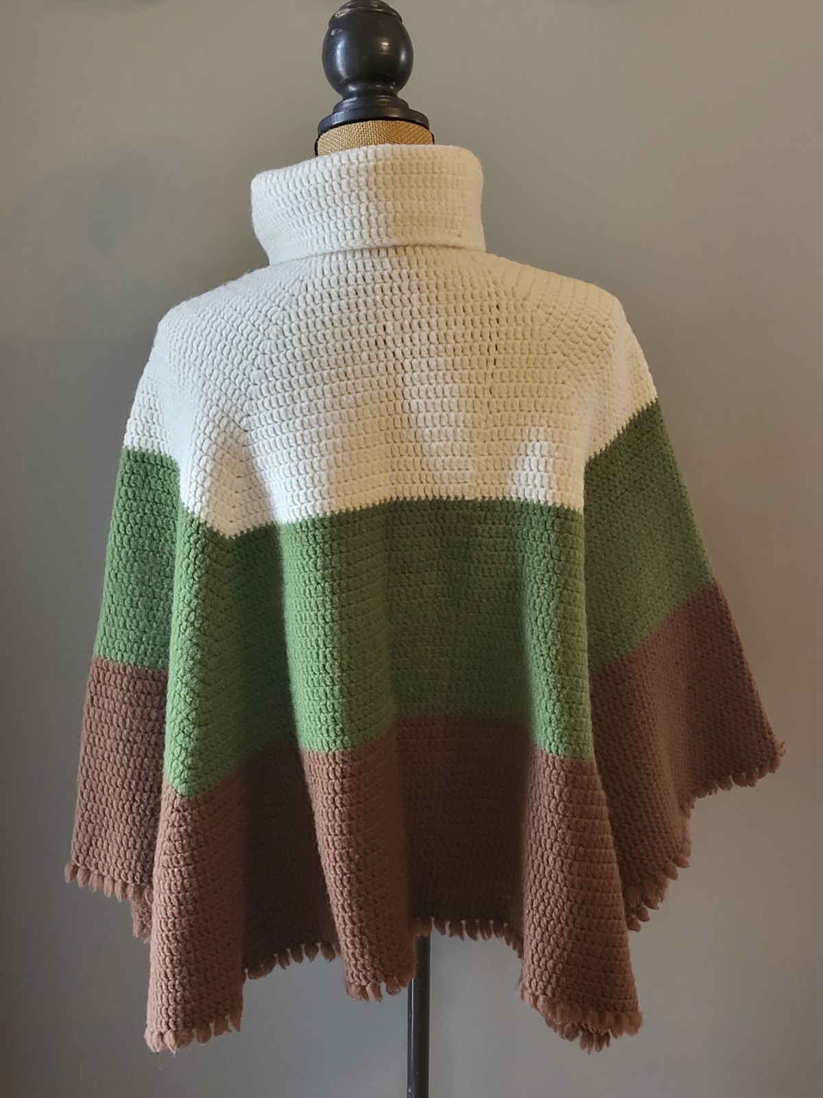 Handknit Wool 60s Poncho Top/Beret/purse Matching Set One Size
