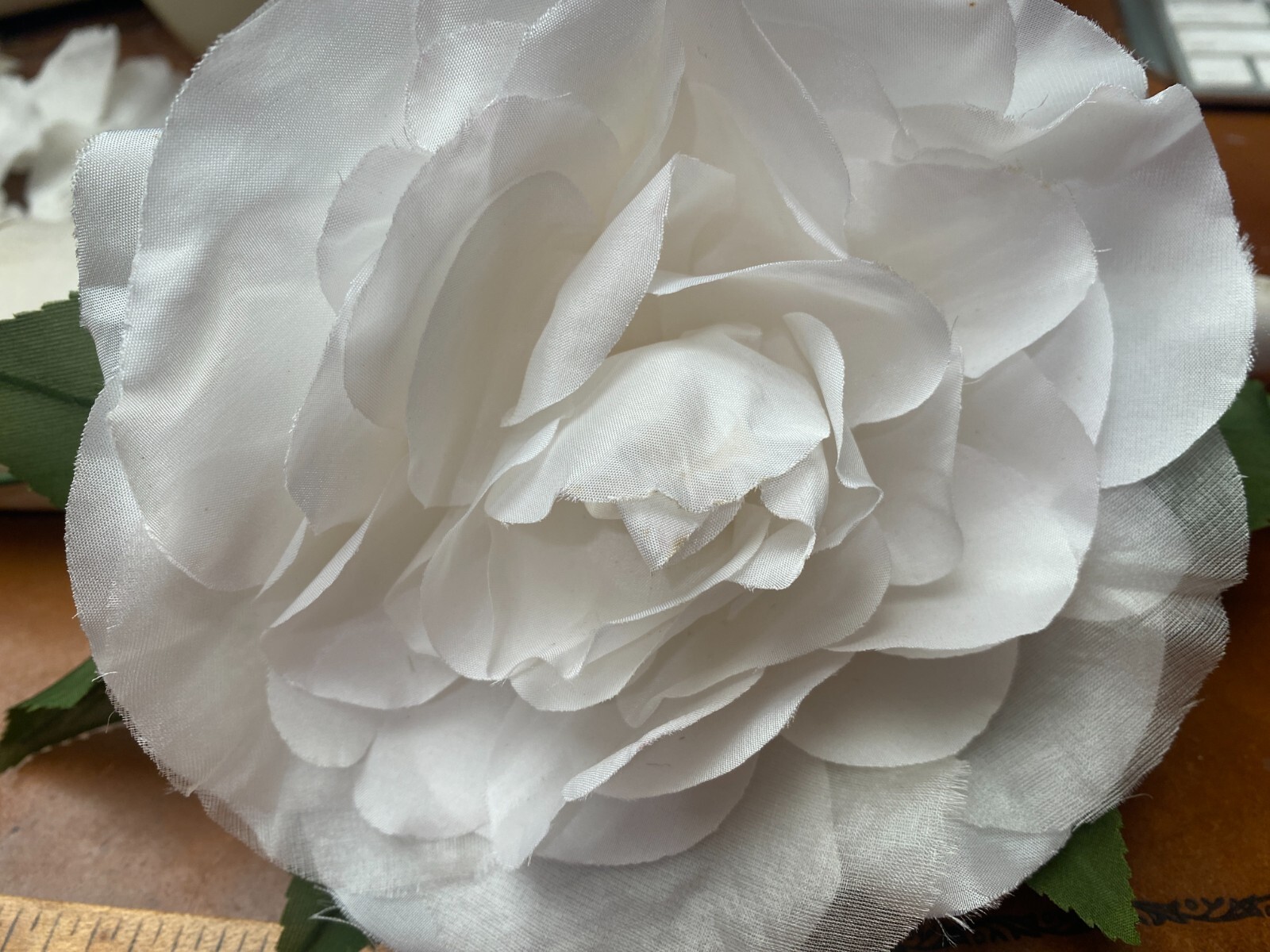 vintage silk 1950s flower 6″ white 1pc made in Czechoslovakia