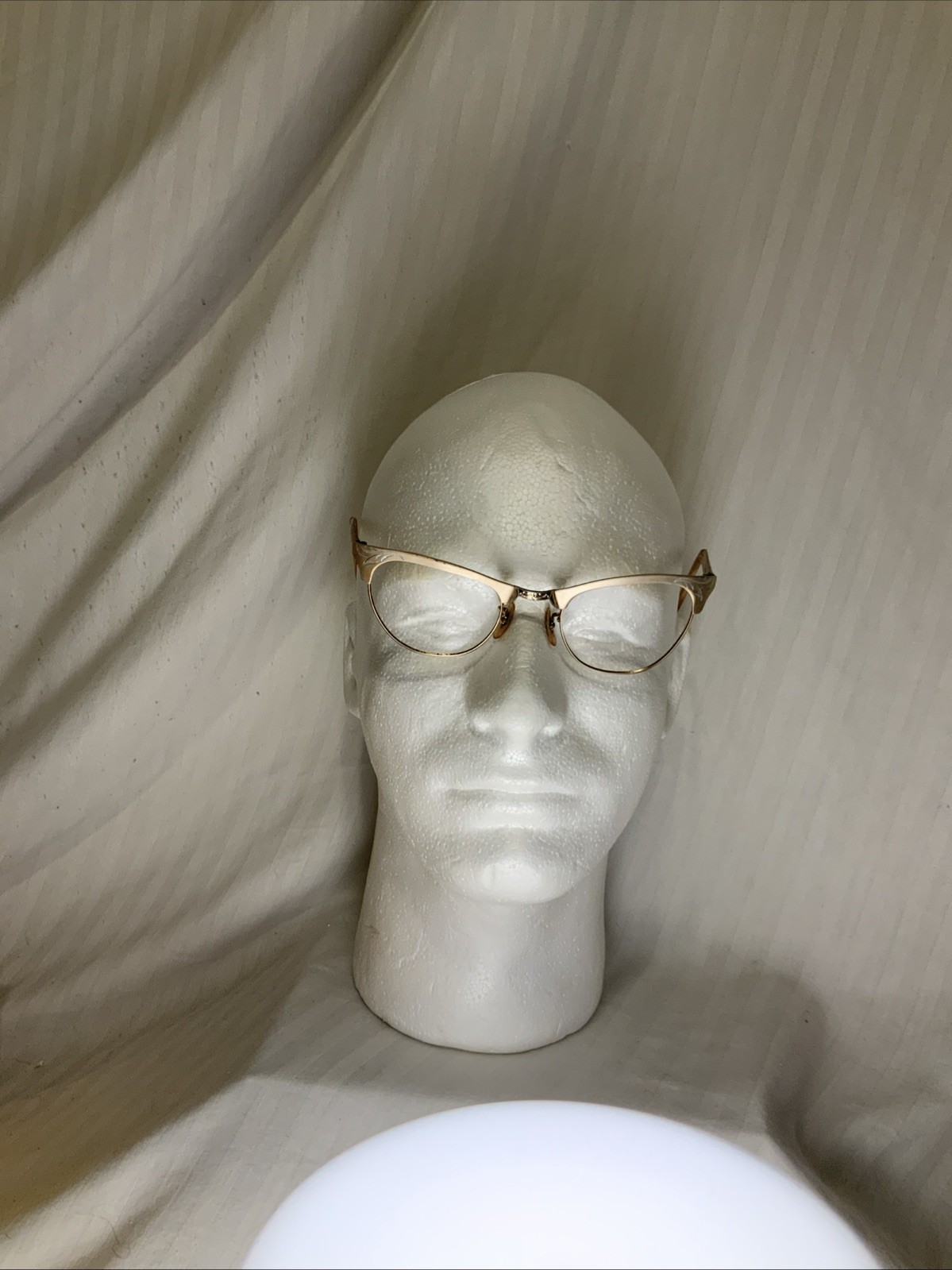 Vintage Cat Eye Glasses 4 1/4 Alum