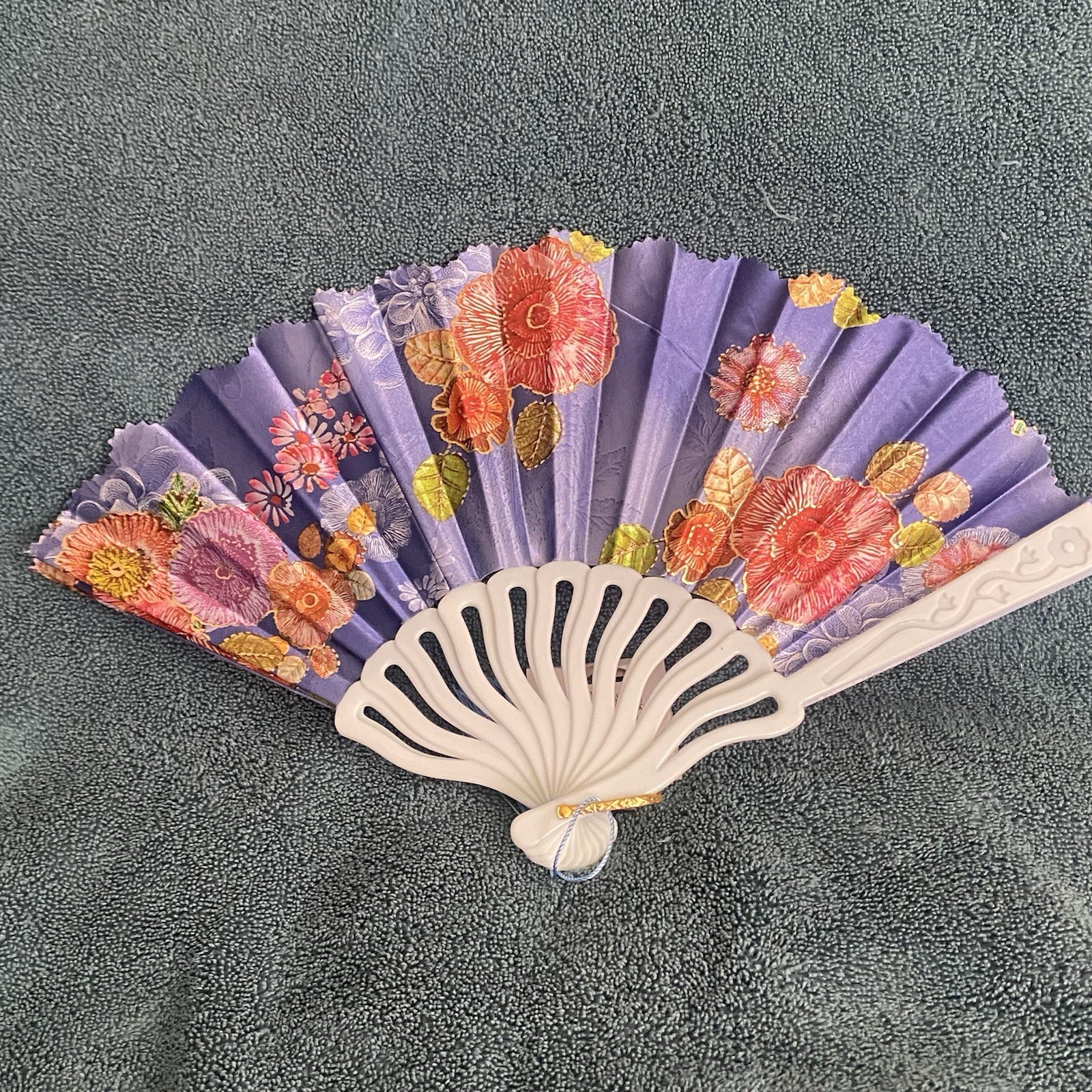 New Folding Hand Fan Purple With Red Floral Plastic Handle Nylon Blades 15”W