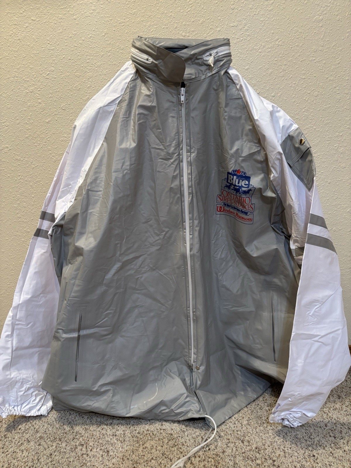 Vintage Labatt Blue Ontario Sires Stakes Jacket Windsor Raceway Rain Windbreaker