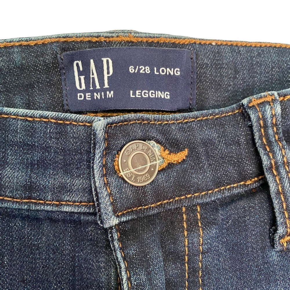 Gap Denim Denim Leggings, size 6/28″ long, medium wash, 5 pocket, casual comfort