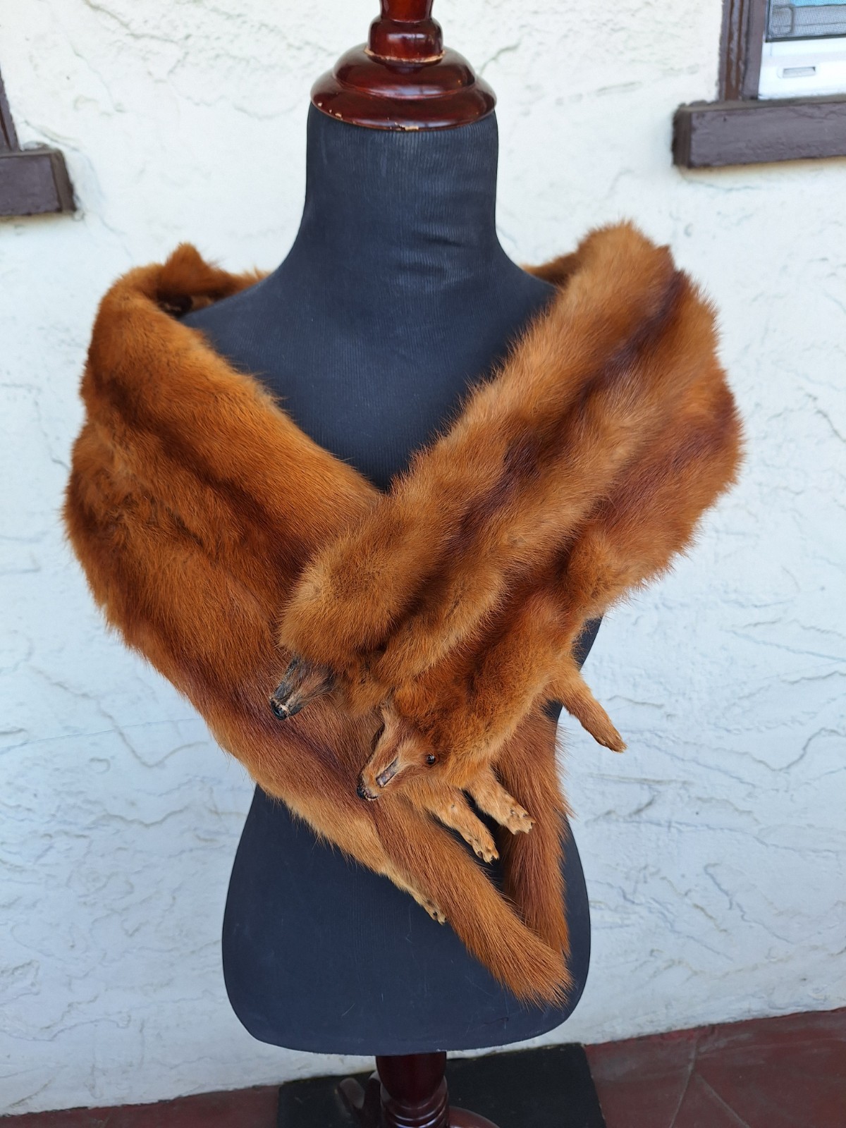 Vintage Autumn Orange Mink Pelt Stole with Feet and Heads