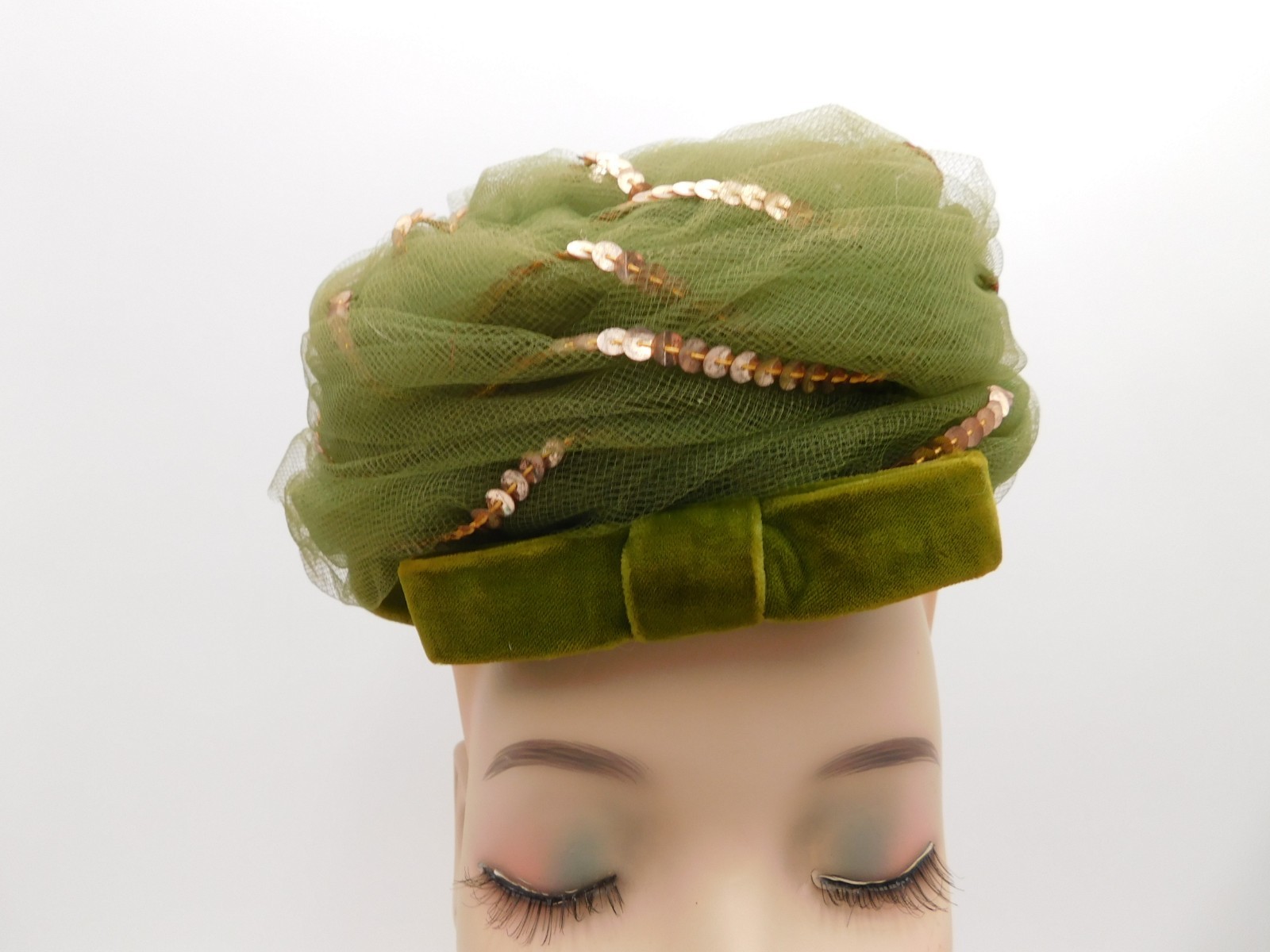 Vintage Structured Tulle Velvet Green Hat Draped Gold Sequins Cocktail Evening