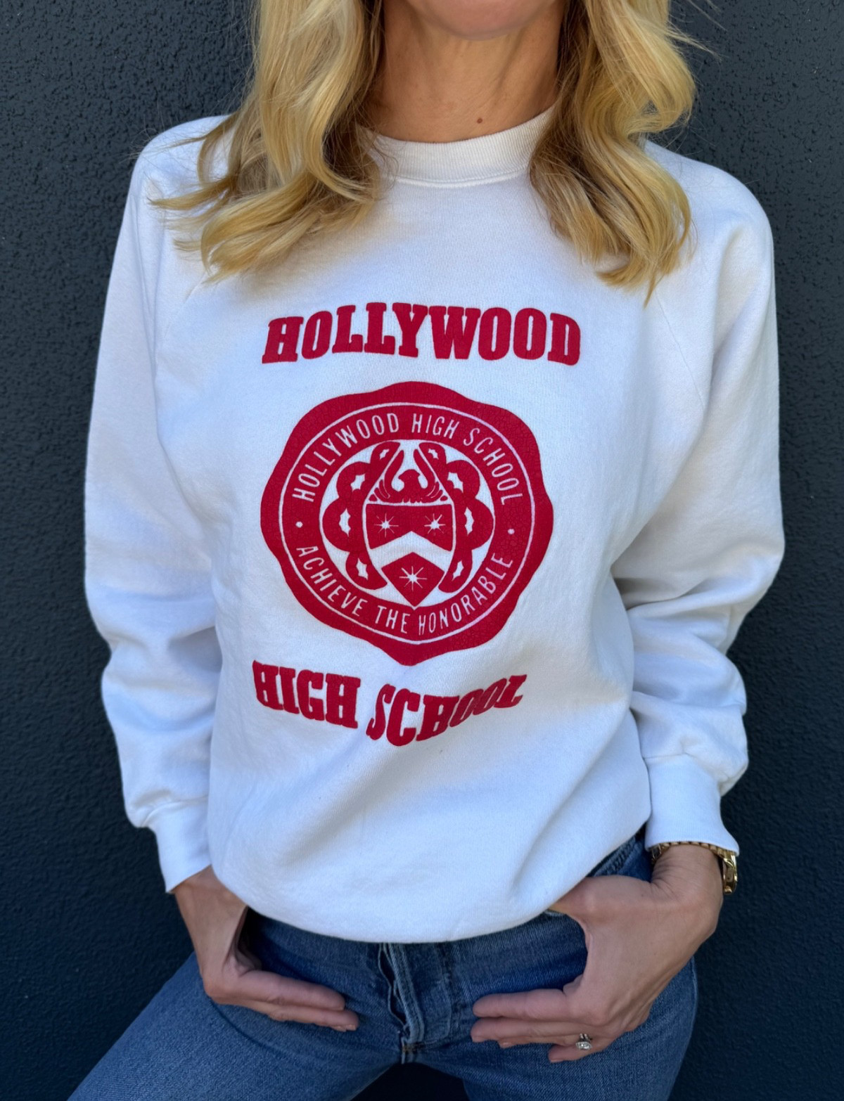 80s VINTAGE HOLLYWOOD HIGH SCHOOL WHITE RAGLAN SWEATSHIRT SZ S