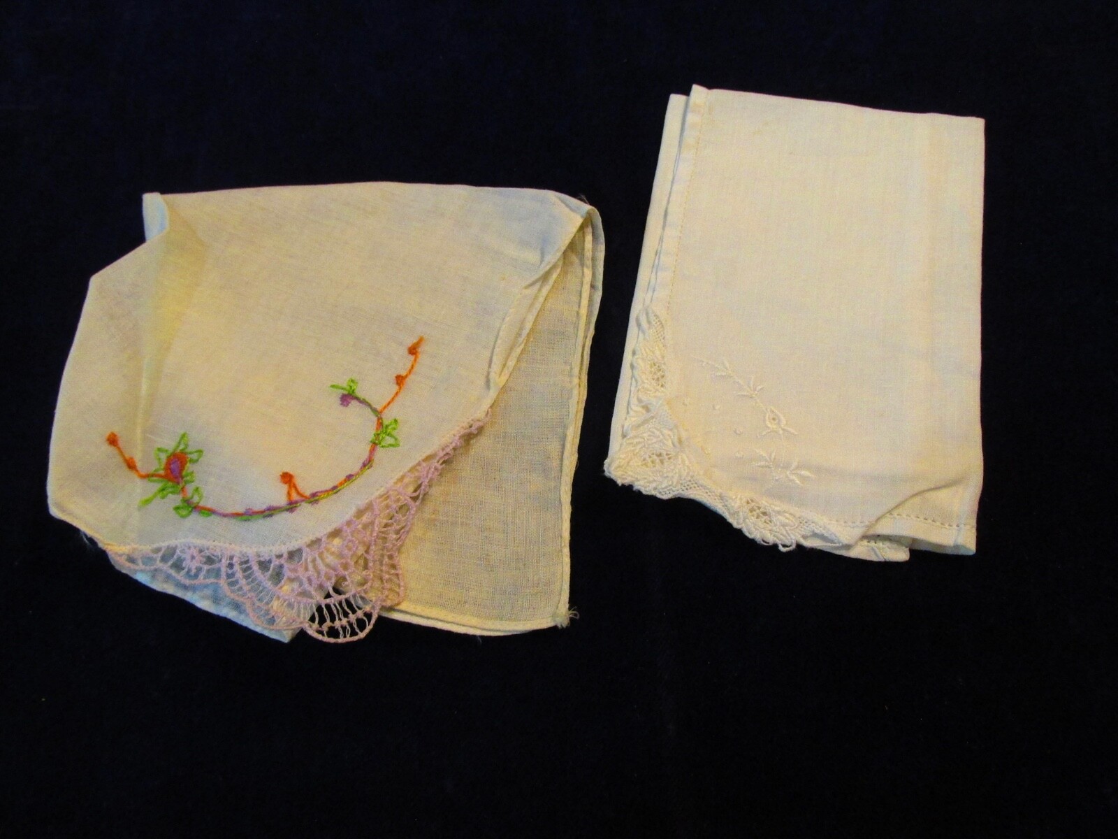 Vintage Hanky 15pc LOT All with Embroidery Ua5